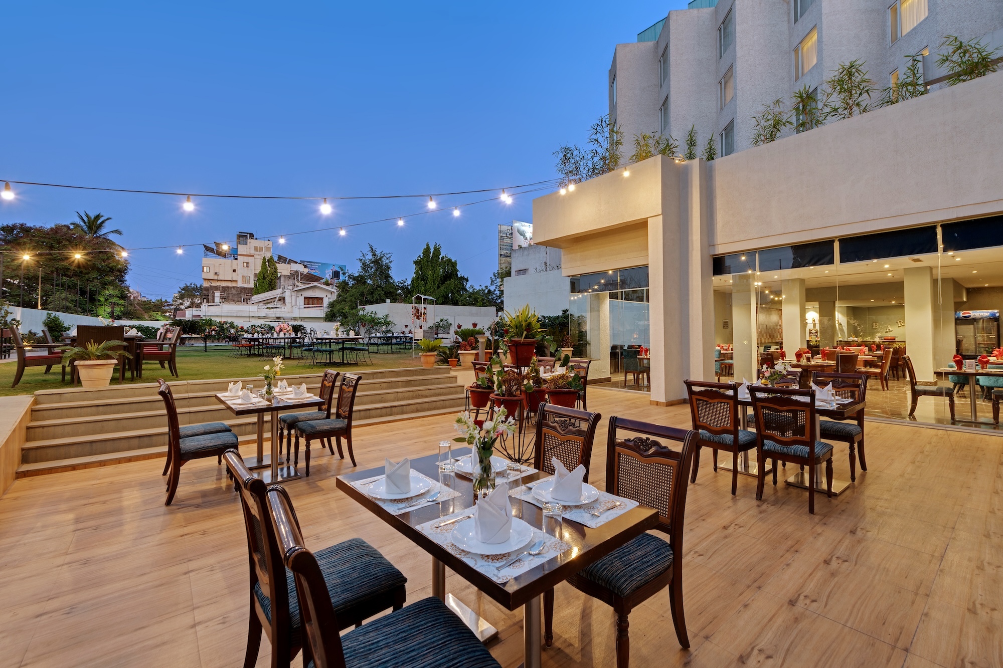 Hotel Restaurant - The Courtyard