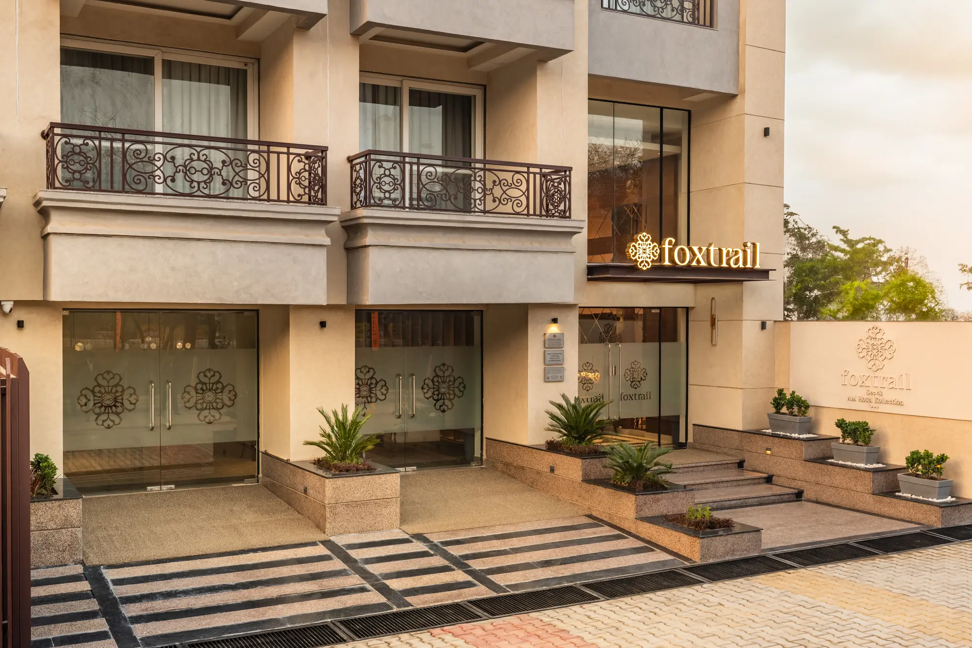 resort gallery