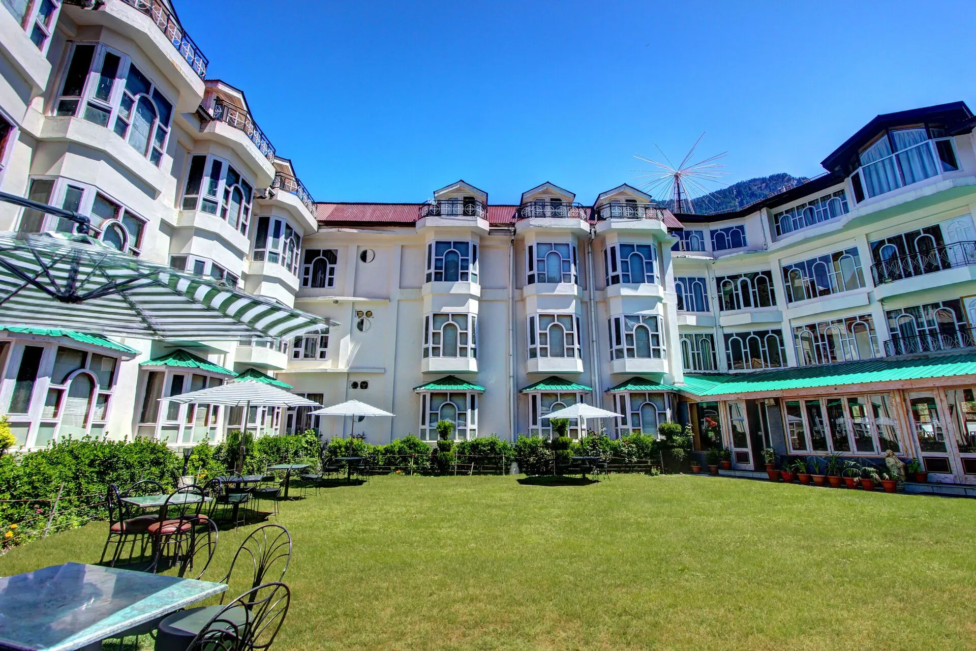 resort gallery