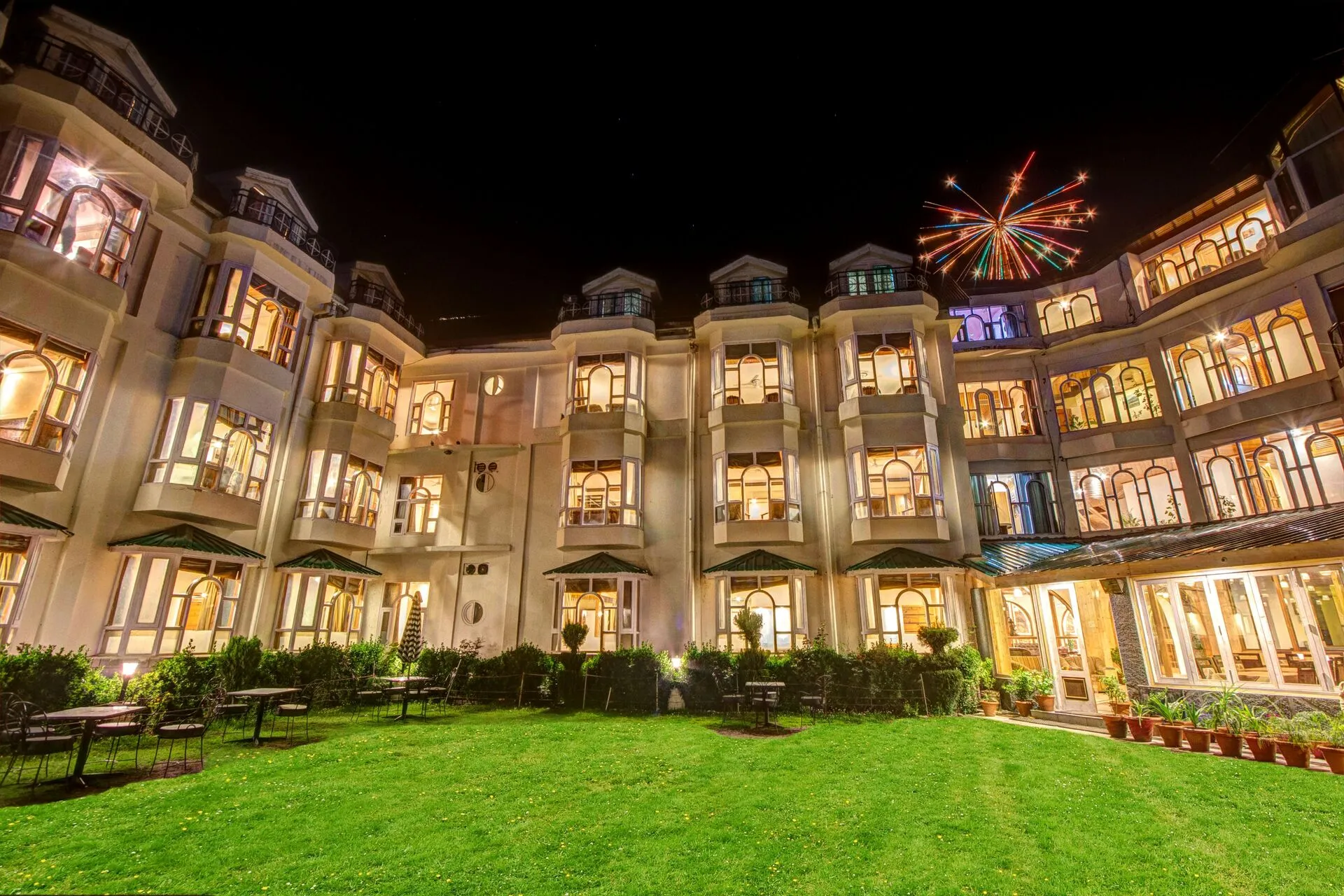 resort gallery