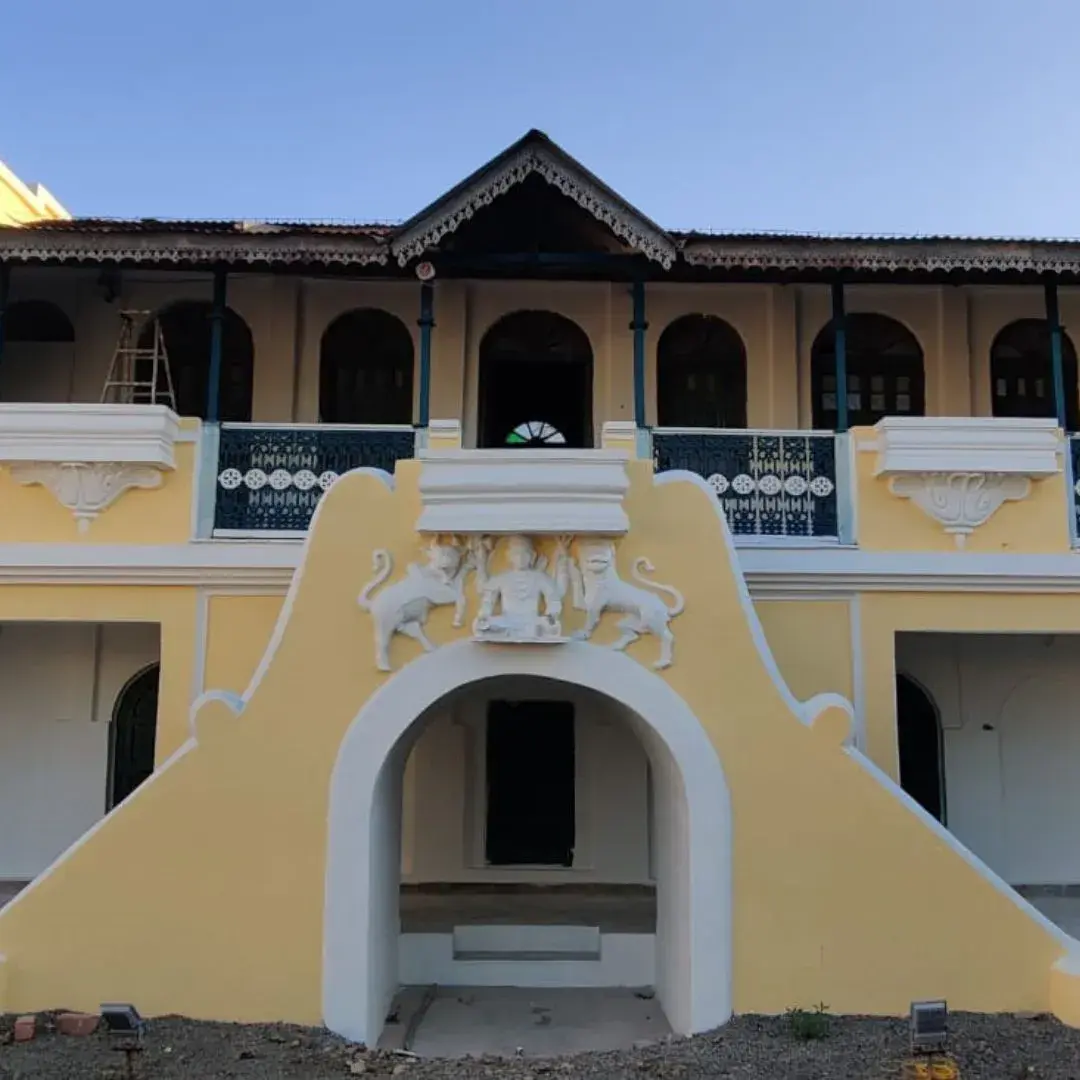 resort gallery